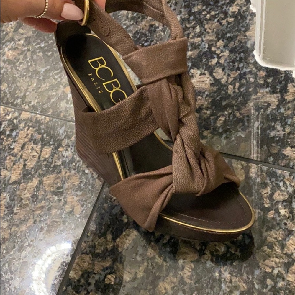Bcbg wedges